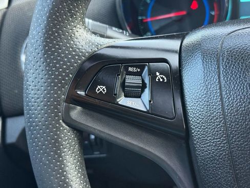 Used 2016 Chevrolet Cruze LT w/ Sun And Sound Package image 24