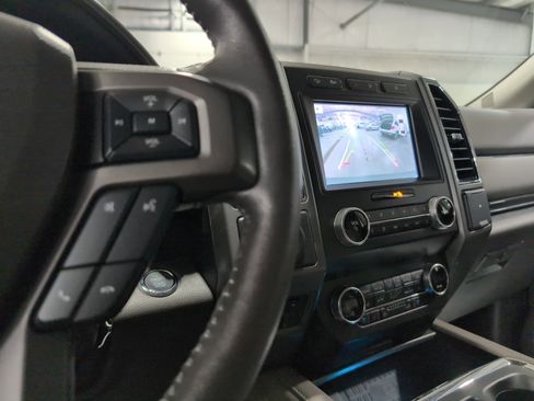 Used 2019 Ford Expedition XLT w/ Equipment Group 202A image 22