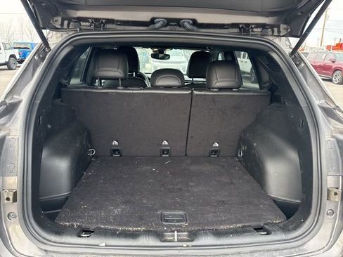 Used 2023 Jeep Compass Limited image 11