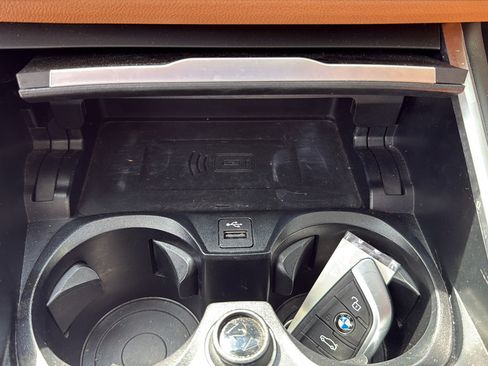 Used 2024 BMW 330i xDrive Sedan w/ Premium Package AWD/4WD image 30