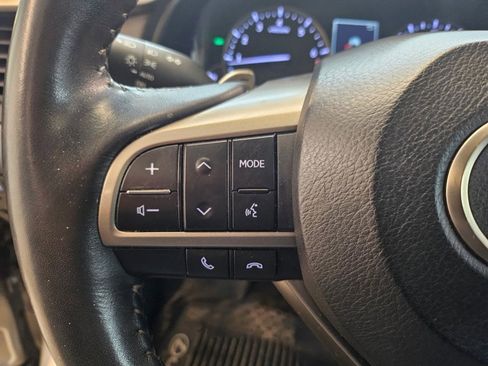 Used 2022 Lexus RX 350 AWD w/ Premium Package image 16