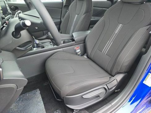 New 2026 Hyundai Elantra SEL Sport Premium FWD image 24
