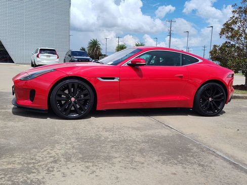 Used 2019 Jaguar F-TYPE Coupe RWD image 3