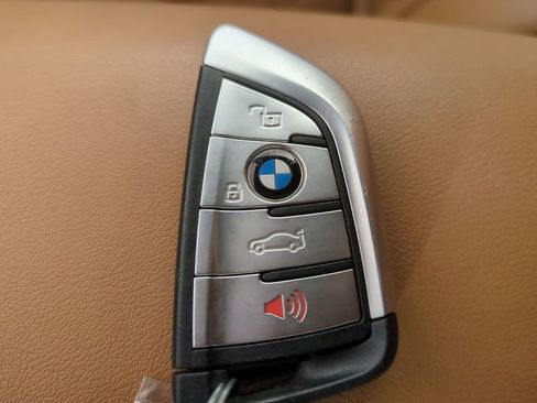 Used 2023 BMW X5 xDrive45e w/ Climate Comfort Package image 38