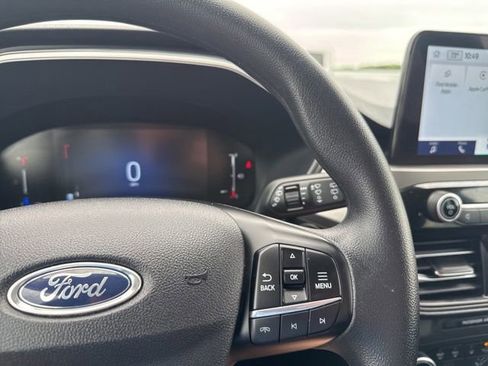 Used 2025 Ford Escape Active AWD/4WD image 12