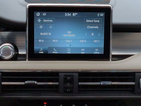 Certified 2021 Lincoln Corsair FWD w/ Equipment Group 101A image 19