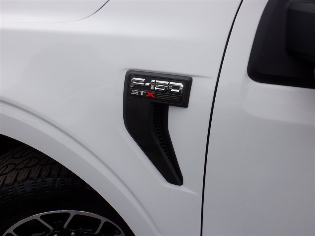 Used 2022 Ford F150 XL w/ STX Appearance Package AWD/4WD image 21