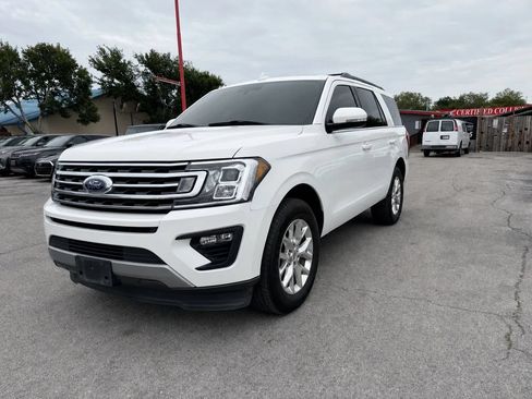 Used 2020 Ford Expedition XLT w/ Equipment Group 202A RWD image 15