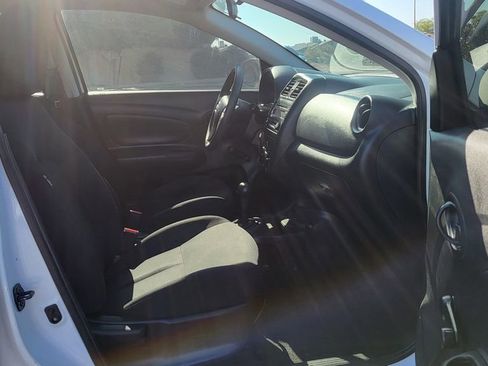 Used 2018 Nissan Versa S Plus image 17