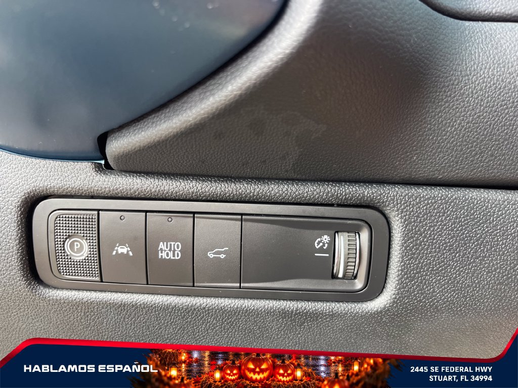 Used 2026 Chevrolet Equinox EV LT FWD image 16