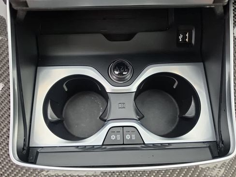 Used 2026 BMW X7 M60i image 21