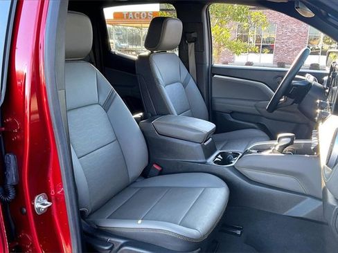 Used 2024 Chevrolet Colorado ZR2 w/ ZR2 Convenience Package III image 7