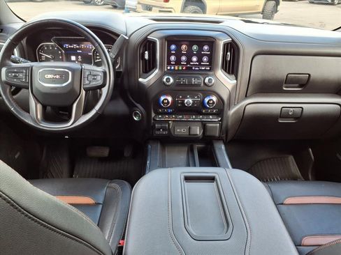 Used 2020 GMC Sierra 1500 AT4 image 17