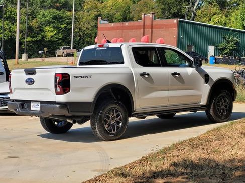 Used 2026 Ford Ranger XLT w/ Convenience Package RWD image 4