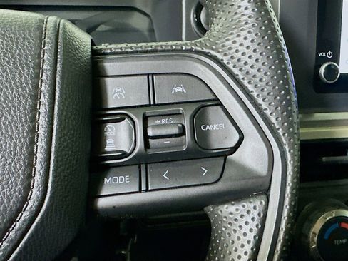 Used 2024 Toyota Tacoma SR5 AWD/4WD image 23