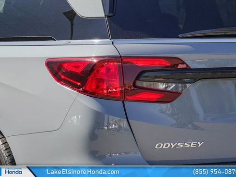 Certified 2024 Honda Odyssey Sport image 12