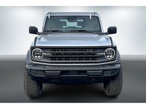 Used 2023 Ford Bronco 2-Door image 2