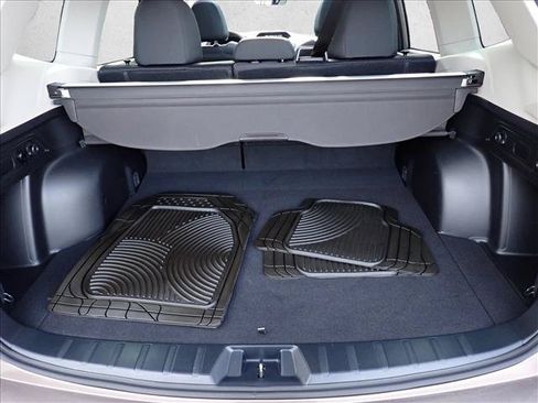 Certified 2024 Subaru Forester Premium AWD/4WD image 8