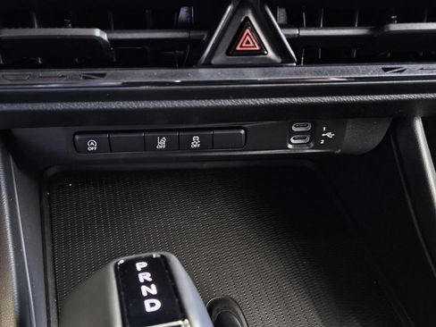 New 2026 Dodge Charger R/T AWD/4WD image 17