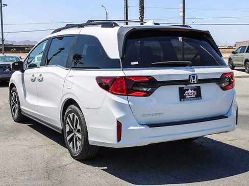 New 2026 Honda Odyssey EX-L image 8