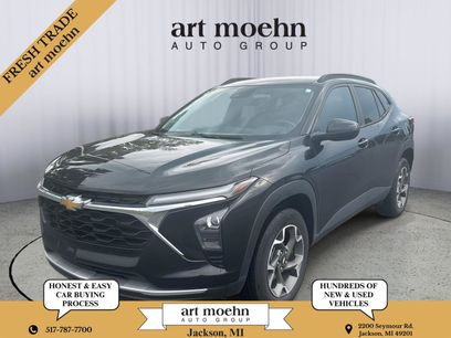 Used 2024 Chevrolet Trax LT w/ LT Convenience Package