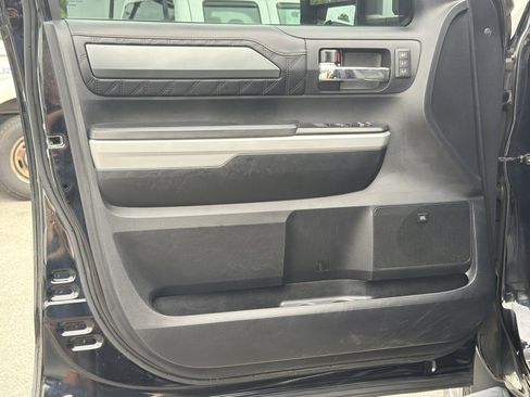 Used 2020 Toyota Tundra Platinum RWD image 16