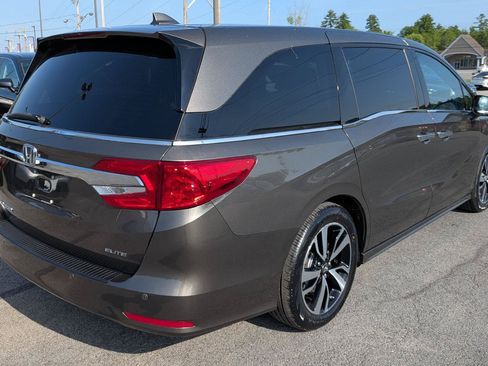 Used 2019 Honda Odyssey Elite image 8