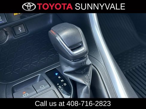 Used 2021 Toyota RAV4 XLE w/ Convenience Package AWD/4WD image 26