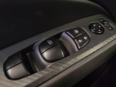 Used 2024 Nissan Altima 2.5 SV FWD image 27
