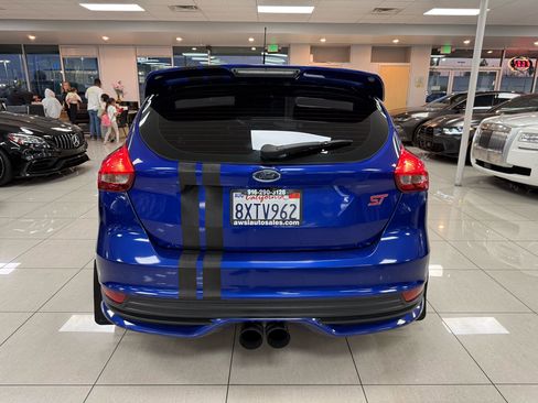 Used 2015 Ford Focus ST image 5