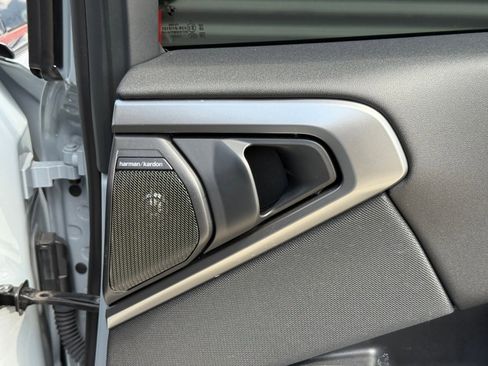 Used 2025 BMW X3 xDrive30i w/ Premium Package image 30