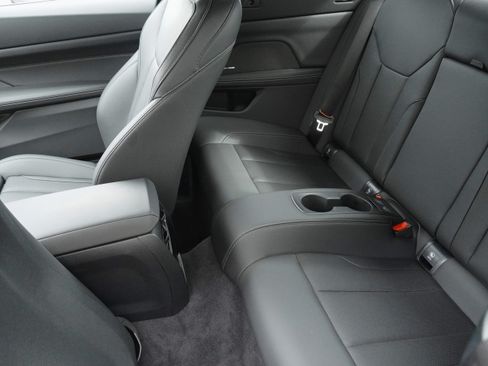 Certified 2026 BMW 430i Convertible RWD image 37
