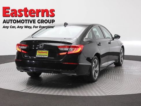 Used 2019 Honda Accord EX image 5