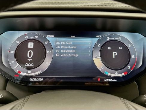 Used 2024 Land Rover Range Rover Sport SE AWD/4WD image 32
