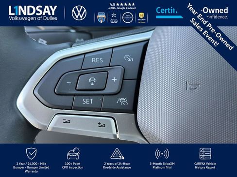 Certified 2022 Volkswagen Taos SEL w/ Panoramic Sunroof Package image 22