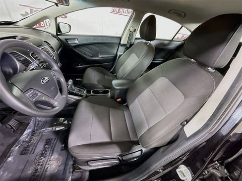 Used 2018 Kia Forte LX image 22