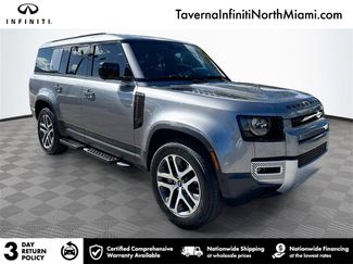 Used 2023 Land Rover Defender 130 SE video 1