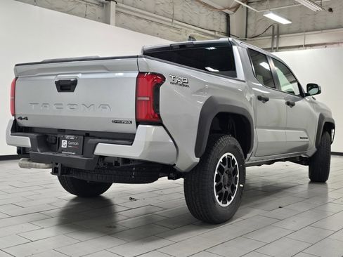 New 2025 Toyota Tacoma 4x4 Double Cab Hybrid image 16