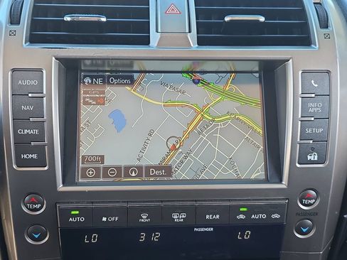 Used 2016 Lexus GX 460 w/ Premium Package AWD/4WD image 26