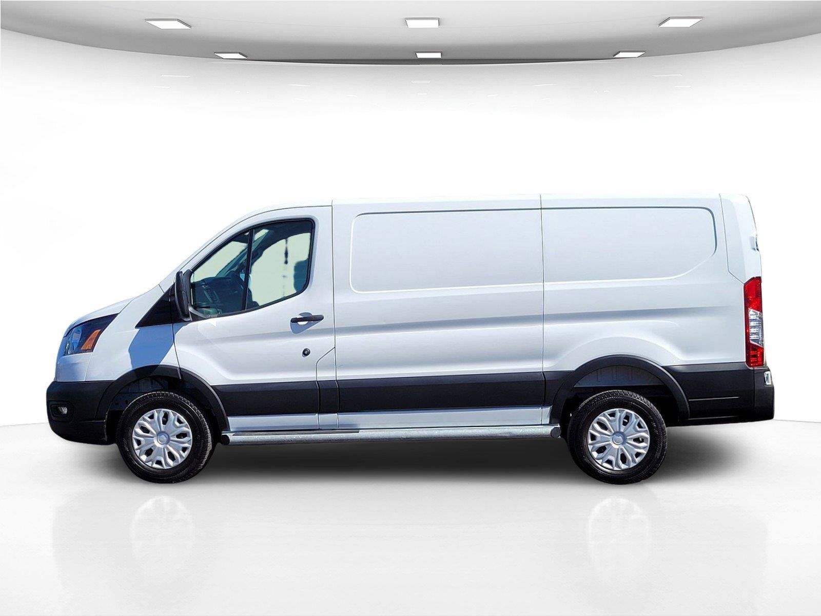 Used 2025 Ford Transit 250 Low Roof w/ Exterior Upgrade Package RWD image 9