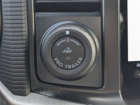 New 2025 Ford F150 Lariat w/ Equipment Group 502A High image 26