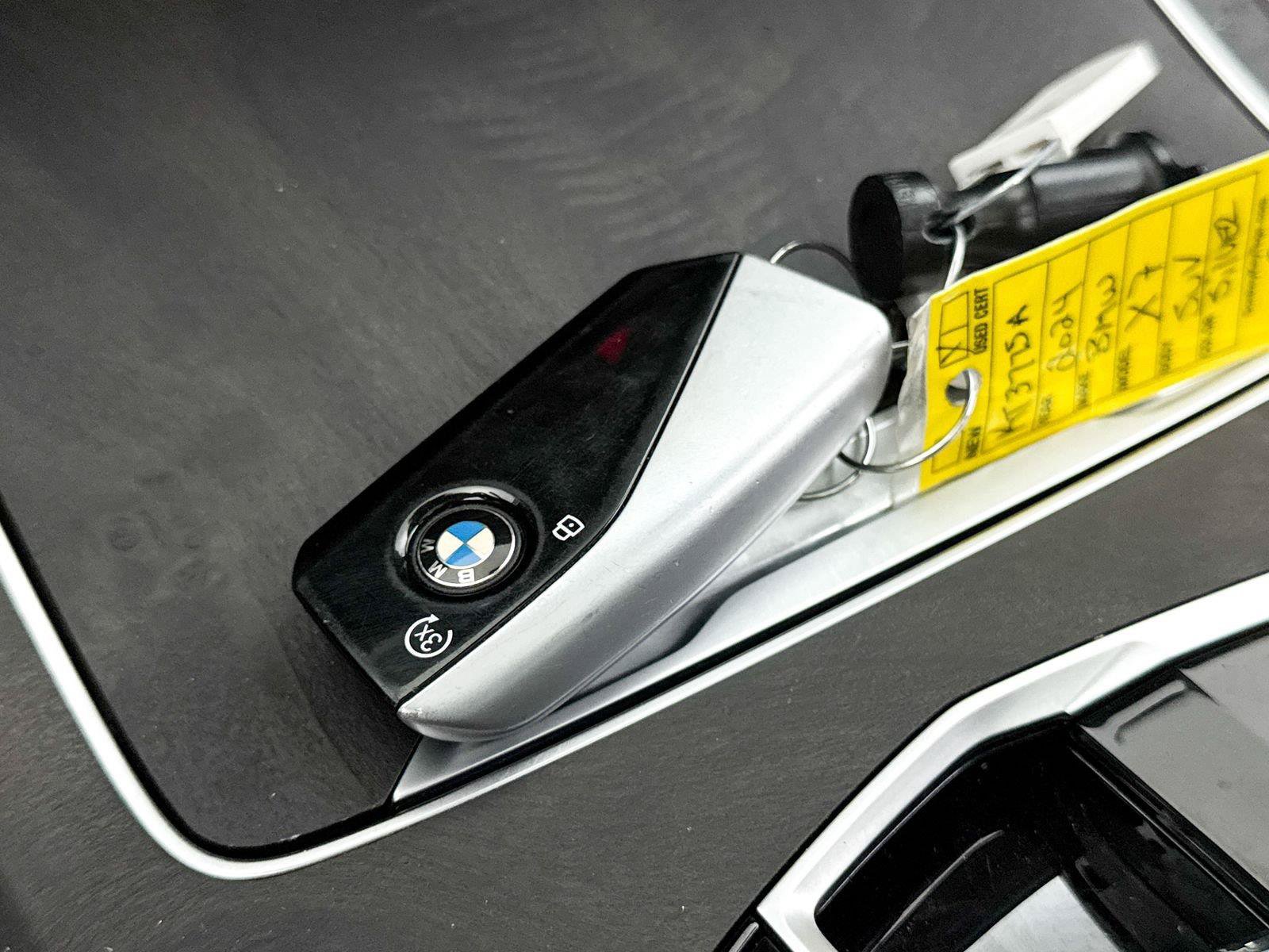 Used 2024 BMW X7 xDrive40i w/ Premium Package AWD/4WD image 37