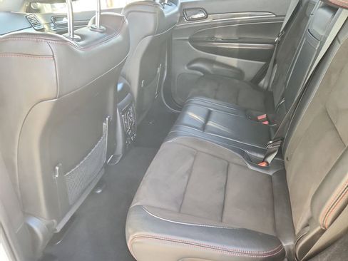 Used 2020 Jeep Grand Cherokee Trailhawk image 10