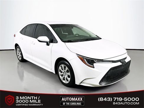 Used 2020 Toyota Corolla LE image 1