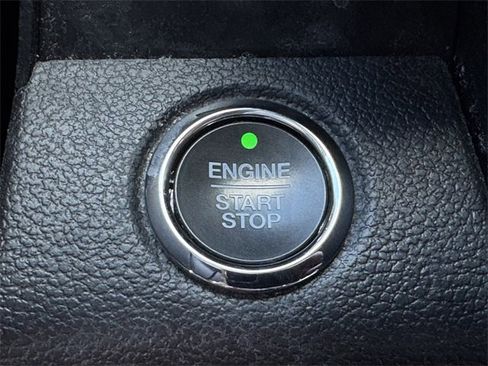 Used 2018 Ford Expedition Limited w/ Equipment Group 301A image 23