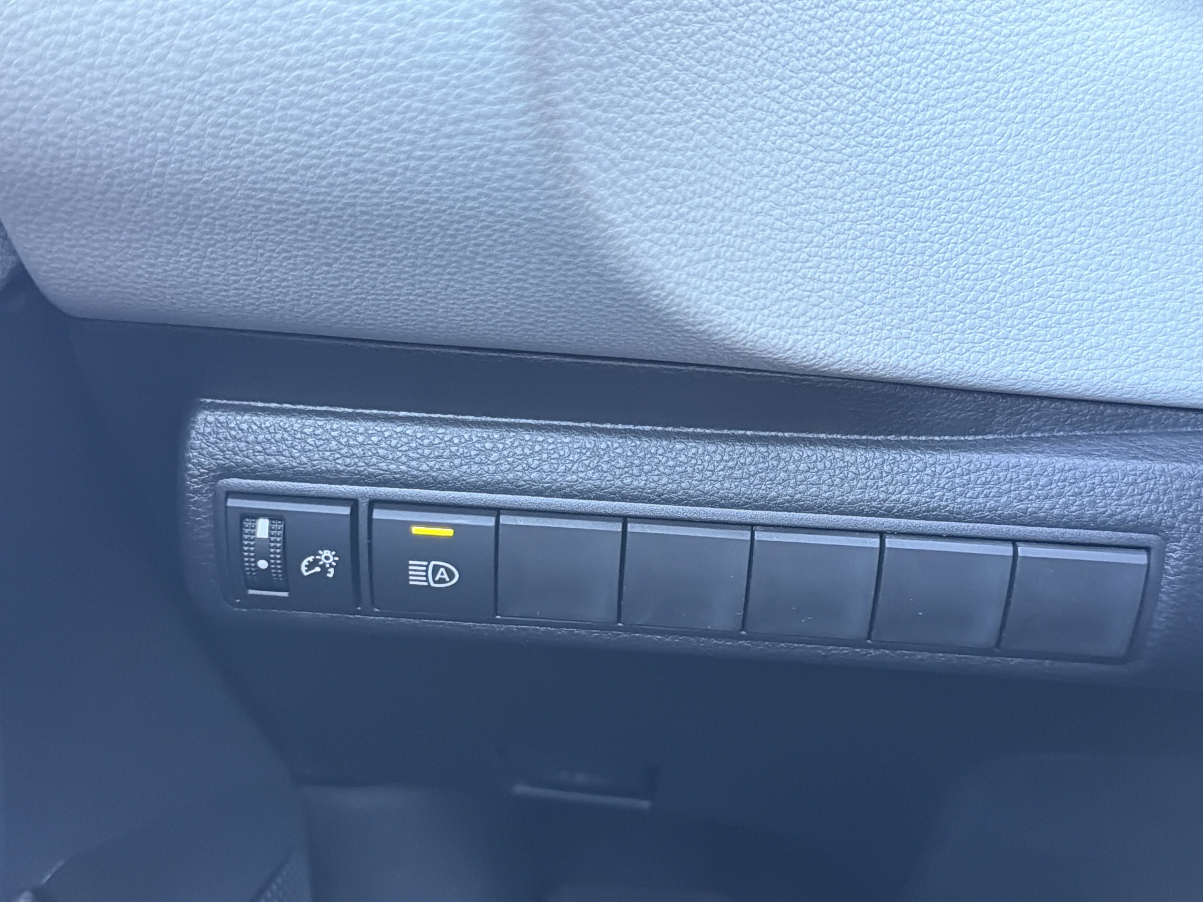New 2027 Toyota Corolla LE FWD image 29