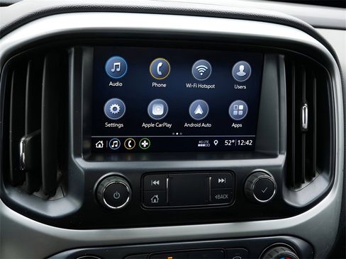 Used 2020 Chevrolet Colorado LT w/ Safety Package image 23