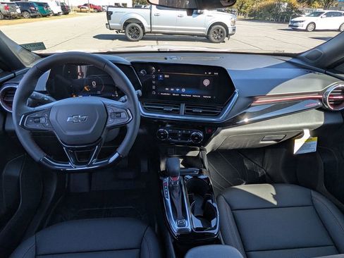 New 2026 Chevrolet Trax RS w/ Driver Confidence Package image 28