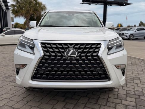 Used 2022 Lexus GX 460 Premium w/ Premium Package AWD/4WD image 6
