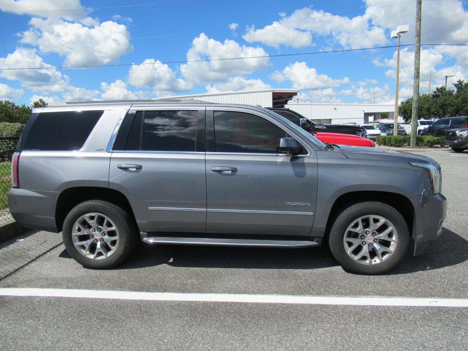 Used 2018 GMC Yukon SLT w/ Open Road Package RWD image 3